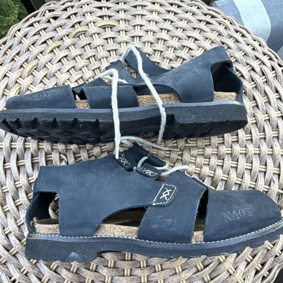 Naot Fisherman Style Black Leather Sandals Women's 39 or US 8 Comfort - Picture 10 of 16